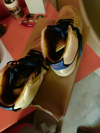 Nike Vandal Scarpe Oro Taglia 42