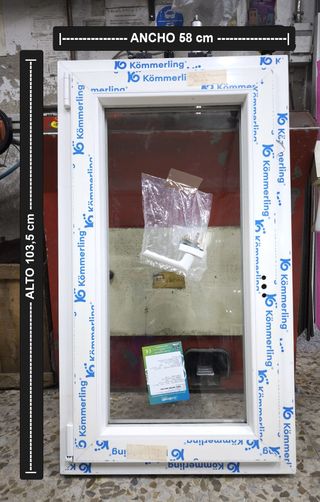 Ventana PVC Kömmerling 58x103,5 cm Nueva