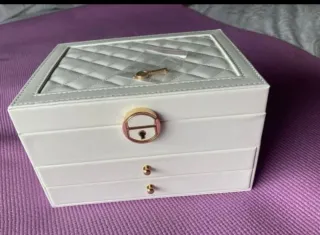 Joyero grande blanco y dorado