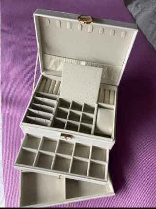 Joyero grande blanco y dorado