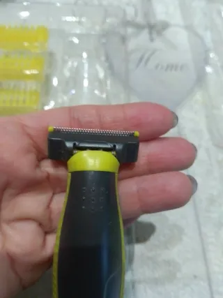 Rasoio barba ricaricabile