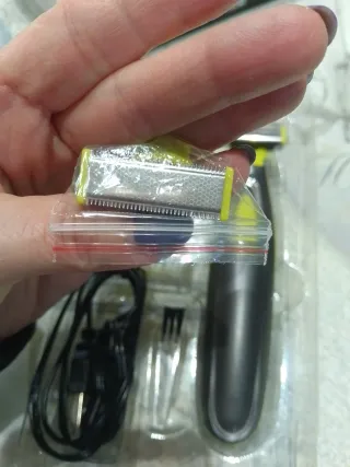 Rasoio barba ricaricabile