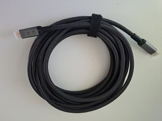 Cavo universale 5 mt per dati, ricarica e video 8K