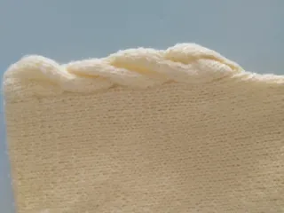 Chaleco de lana tejido a mano