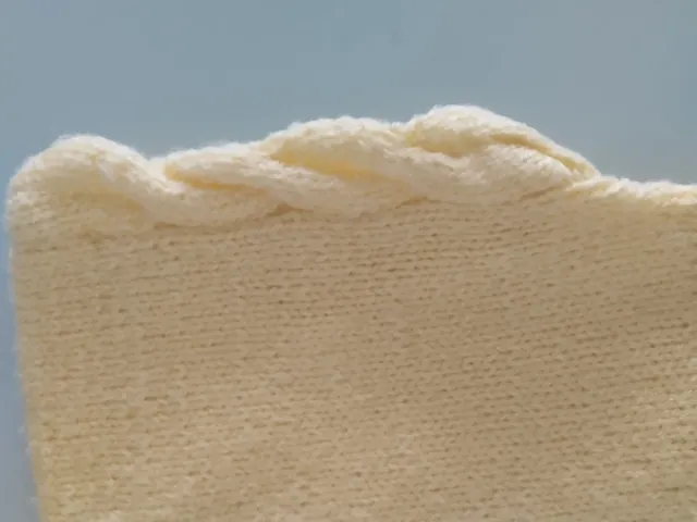 Chaleco de lana tejido a mano