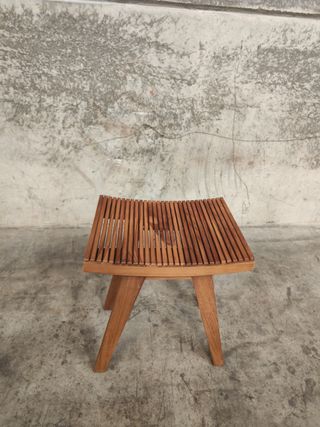 Poggiapiedi Vicentina in legno massello di teak