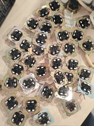 Enchufes y mecanismos Simon 75