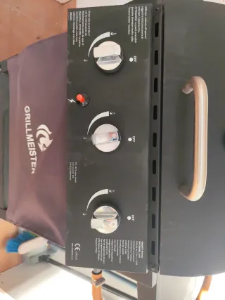 Grillmeister Barbecue a gas