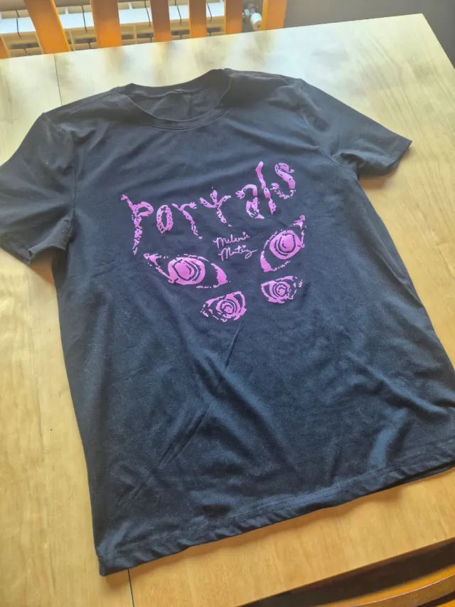 Camiseta Melanie Martinez Portals