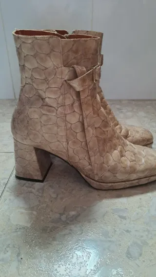 Botines Dansi Beige Talla 39
