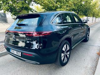 Mercedes EQC 400  2022