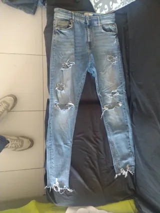 Jeans Hollister Azules Rasgados Talla 30