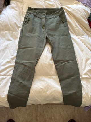 Pantalón verde viscosa talla M