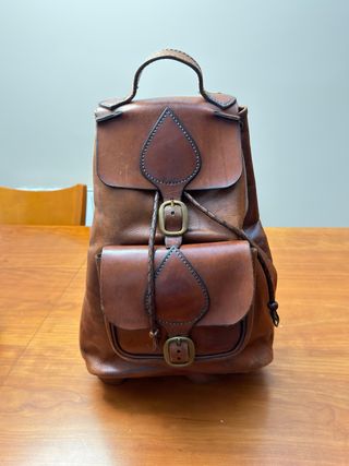Mochila de piel auténtica