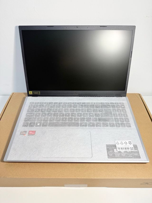 Acer Aspire Go 15 32Gb 1Tb Nuevo 3 Años Garantía