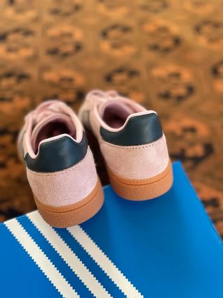 Adidas Spezial Mujer Talla 40.5 Rosa/Verde Sin Usa