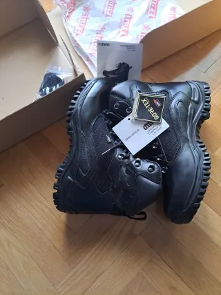 Botas Iturri Negras Gore-Tex