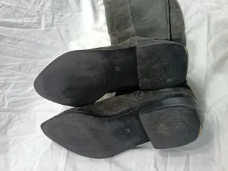 Botas Mosqueteras Cuplé Ante Gris