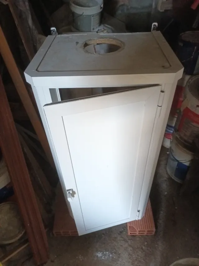 Armario aluminio para calentador  45x90