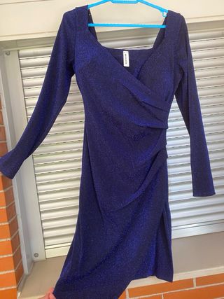 Vestido azul brillante manga larga