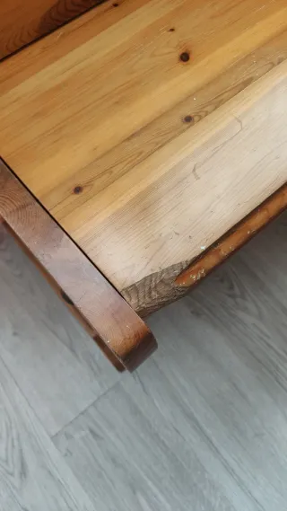 Rinconera rústica de madera para comedor