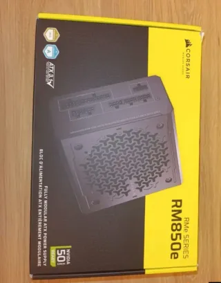 Alimentatore Corsair RM850e ATX 3.1 Mai aperto