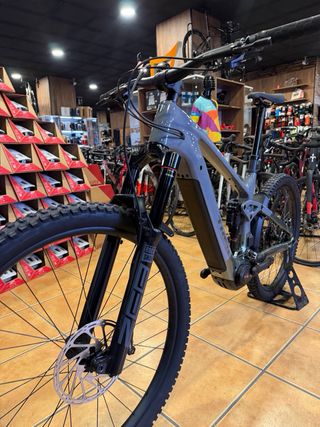 Trek rail 9.7 2026 Gen5 Talla M y L