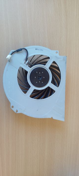 Ventiladores PS4 (PlayStation 4)