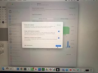 MacBook Air 2020 ( Air pods pro de regalo )