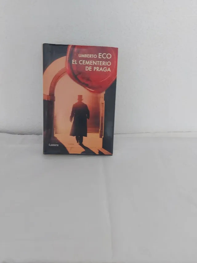 El cementerio de Praga (Spanish Edition)
