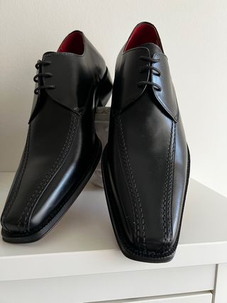 Zapatos de vestir negros para caballero