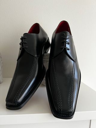 Zapatos de vestir negros para caballero