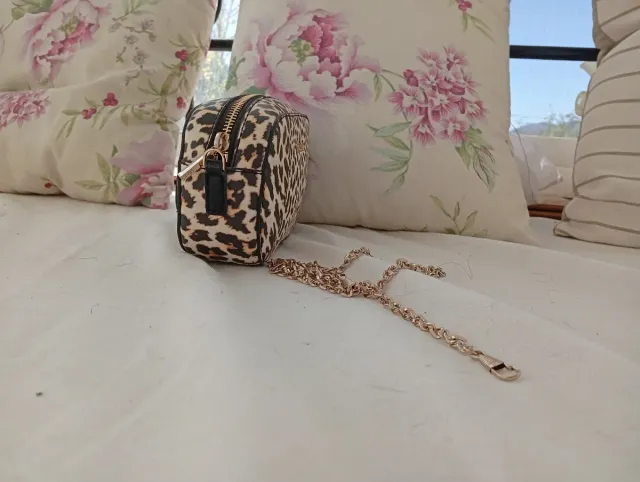 Bolso pequeño estampado leopardo Liu Jo