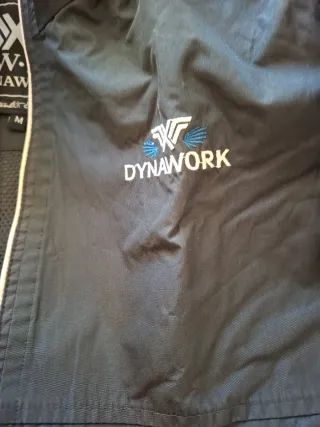 Cortavientos azul marino