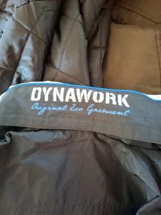 Cortavientos azul marino