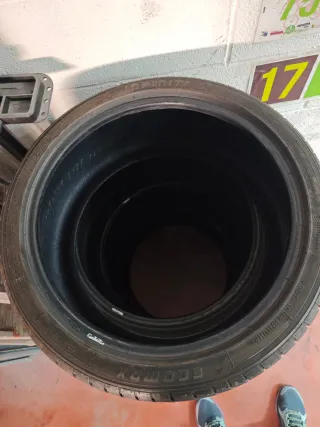 Neumáticos 225/40/18