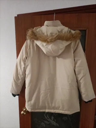 Parka Beige con Capucha