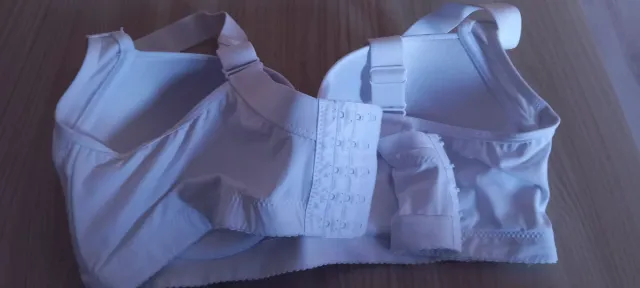 Reggiseno bianco 90D