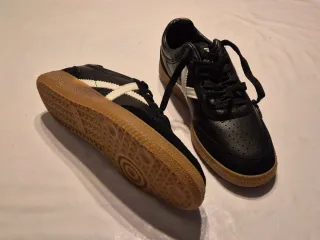 Zapatillas Munich Negras Talla 42