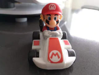 Mario Kart 8 Deluxe Happy Meal MCDonald's 2024