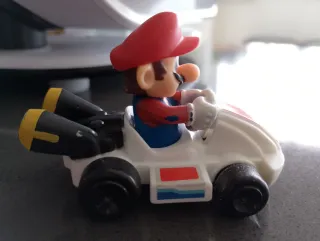 Mario Kart 8 Deluxe Happy Meal MCDonald's 2024