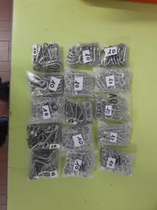 150 Moschettoni Acciaio Inox Nuovi150 pezzix 15eur