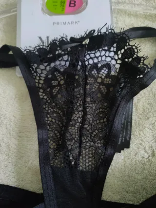 Conjunto sujetador y braguita Primark negro 90C