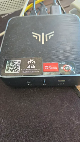 Ordenador + Pantalla Negro