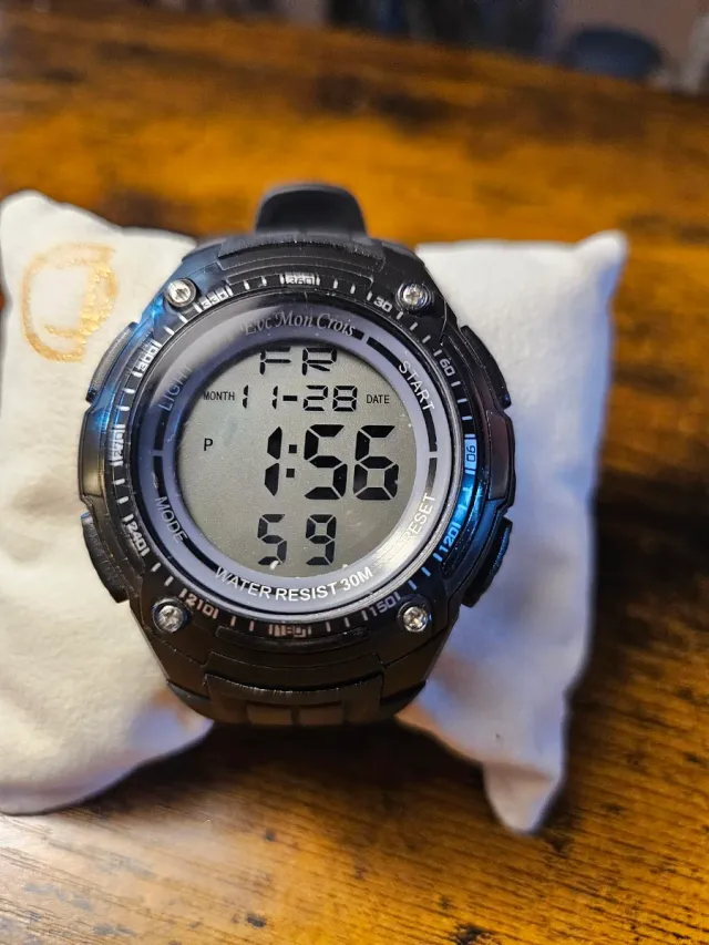 Reloj Eve Mon Crois Negro M 312