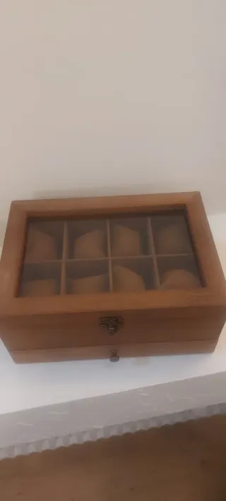 Scatola porta orologi in legno