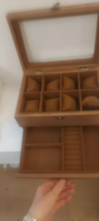 Scatola porta orologi in legno