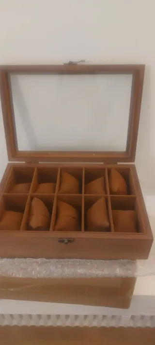 Scatola porta orologi in legno