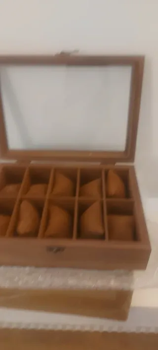 Scatola porta orologi in legno