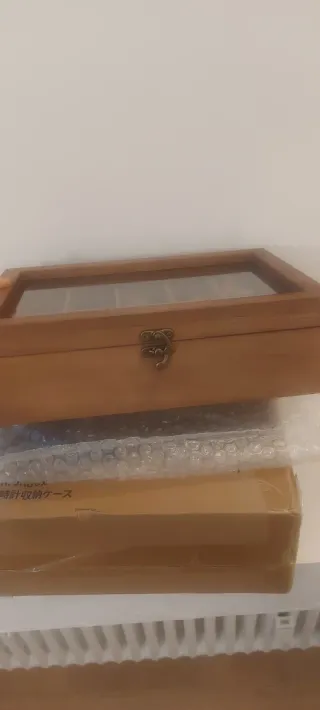 Scatola porta orologi in legno